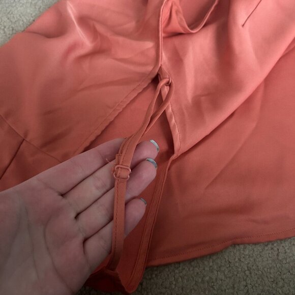 adjustable strap tank blouse - Picture 3 of 4